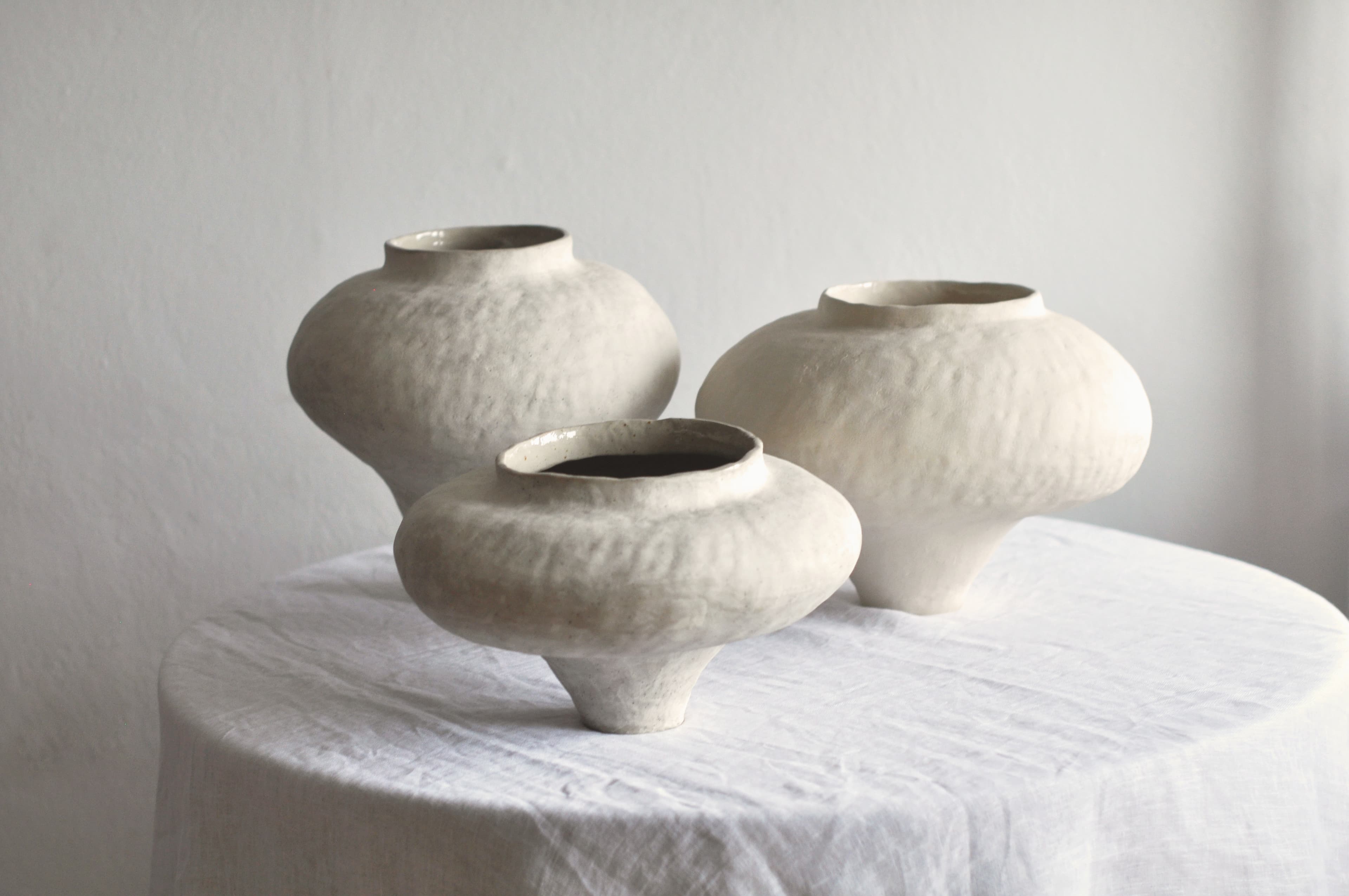 Full screen ceramic visual
